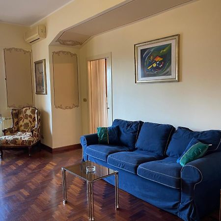Lady House Apartment เรจโจ ดี คาลาเบีย ภายนอก รูปภาพ